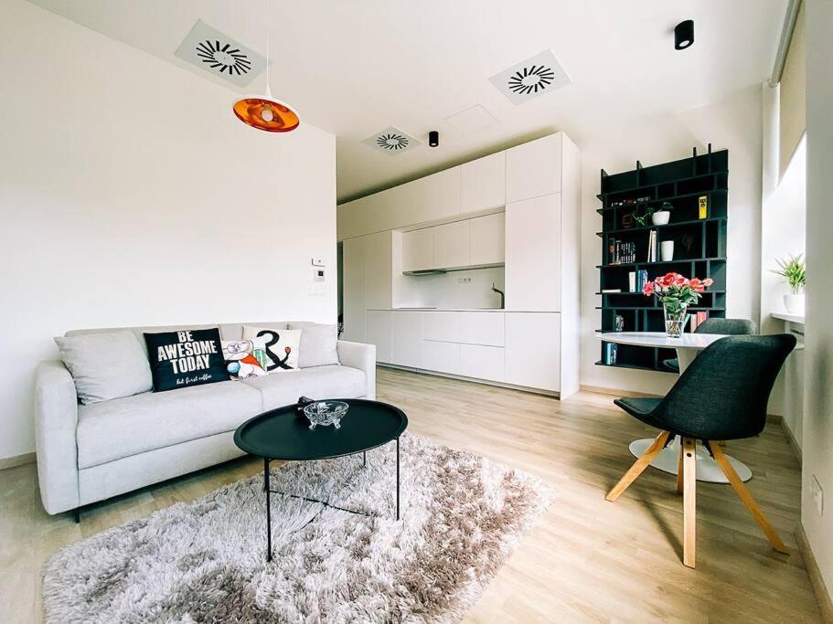 Apartman New In Quiet Part Of The Center *